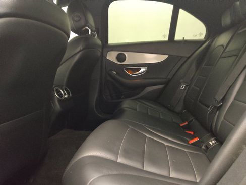 Used 2019 Mercedes-Benz C 300 Sedan image 18