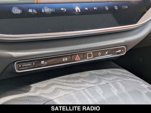 Used 2026 Mercedes-Benz E 450 4MATIC Sedan image 25