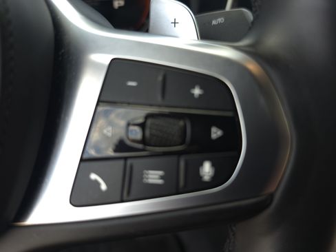 Used 2023 BMW M440i Convertible RWD image 19