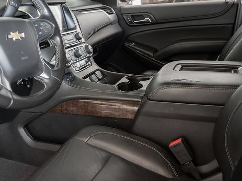 Used 2020 Chevrolet Tahoe LT RWD image 38
