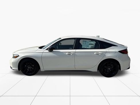 Used 2026 Honda Civic Sport image 4