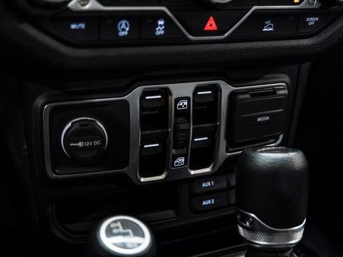 Used 2025 Jeep Gladiator Sport AWD/4WD image 62