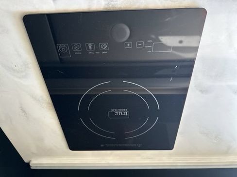 Used 2017 Mercedes-Benz Sprinter 3500 image 20
