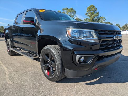 Used 2021 Chevrolet Colorado LT w/ Redline Special Edition image 2