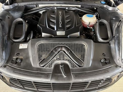 Used 2017 Porsche Macan S AWD/4WD image 25