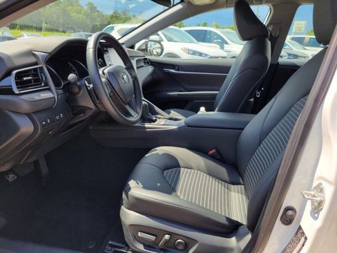 Used 2023 Toyota Camry SE image 20