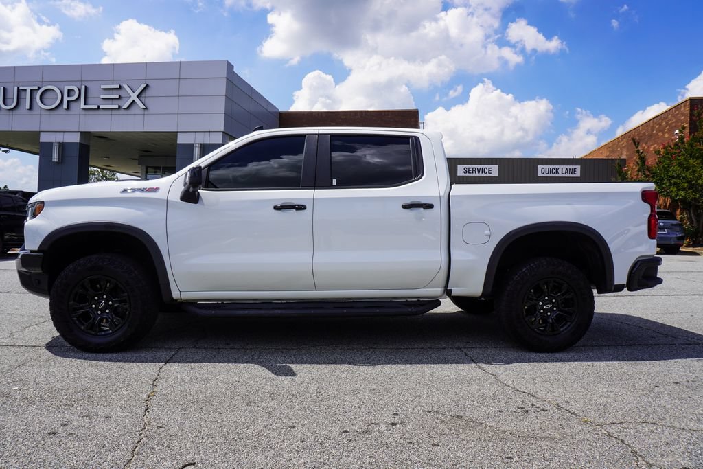 Used 2025 Chevrolet Silverado 1500 ZR2 w/ Technology Package AWD/4WD image 33
