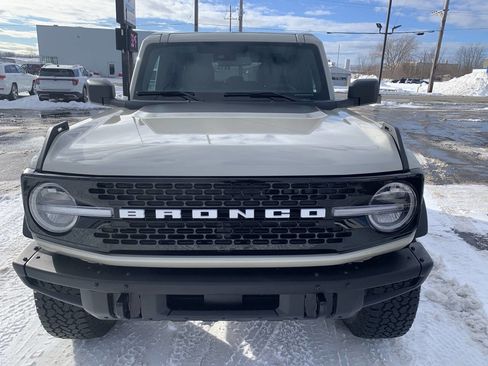 Used 2025 Ford Bronco Badlands w/ Sasquatch Package image 3