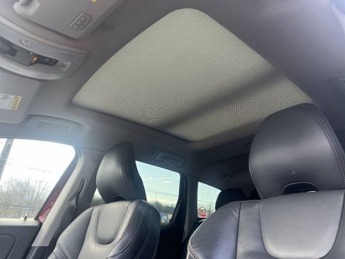 Used 2014 Volvo XC60 T6 AWD/4WD image 21