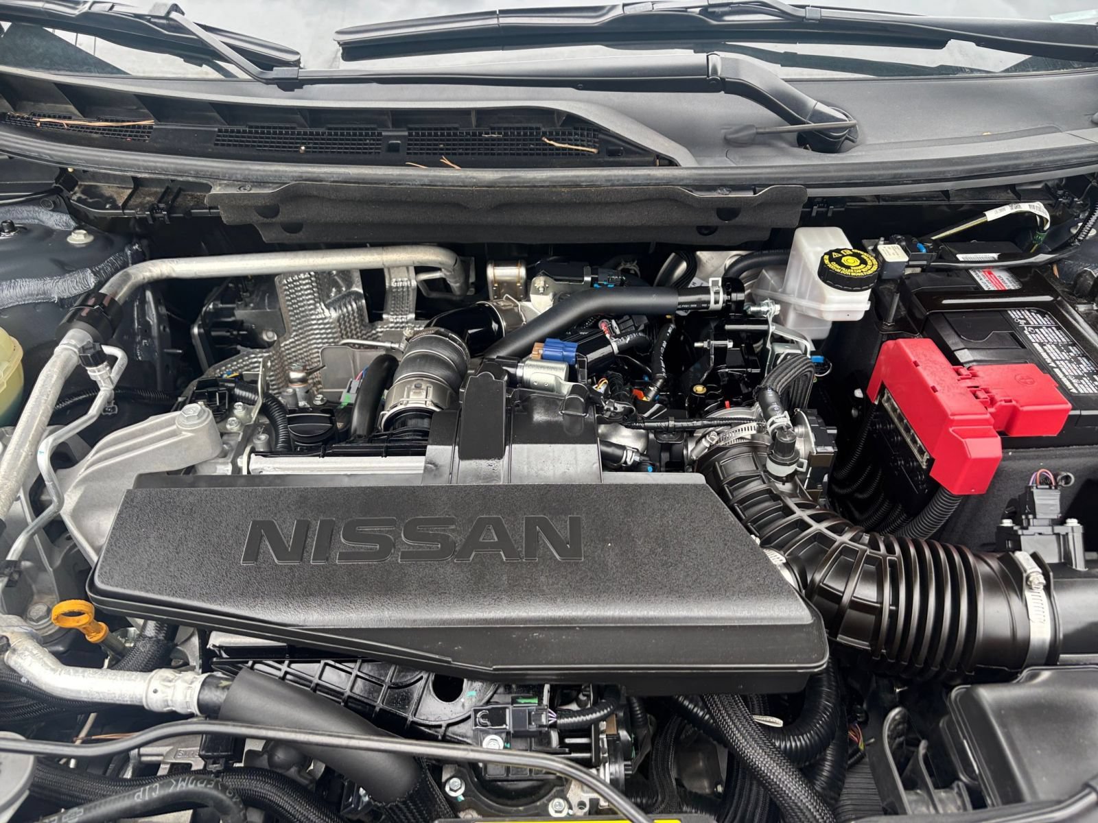 Used 2026 Nissan Rogue SV AWD/4WD image 32