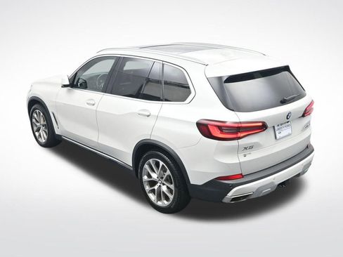 Used 2021 BMW X5 xDrive40i w/ Premium Package image 30