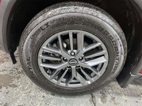 Certified 2023 Nissan Rogue S image 10