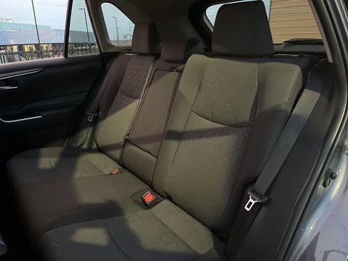 Used 2021 Toyota RAV4 XLE image 26