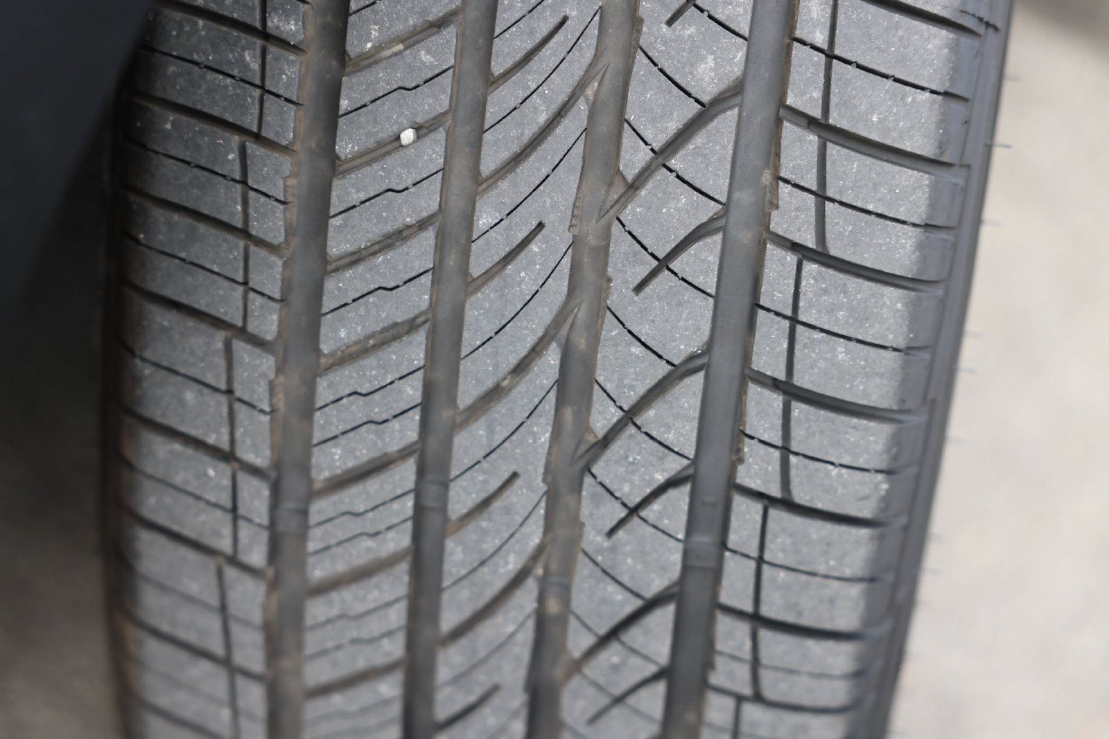 Certified 2018 Ford Escape SEL w/ Ford Safe & Smart Package AWD/4WD image 29