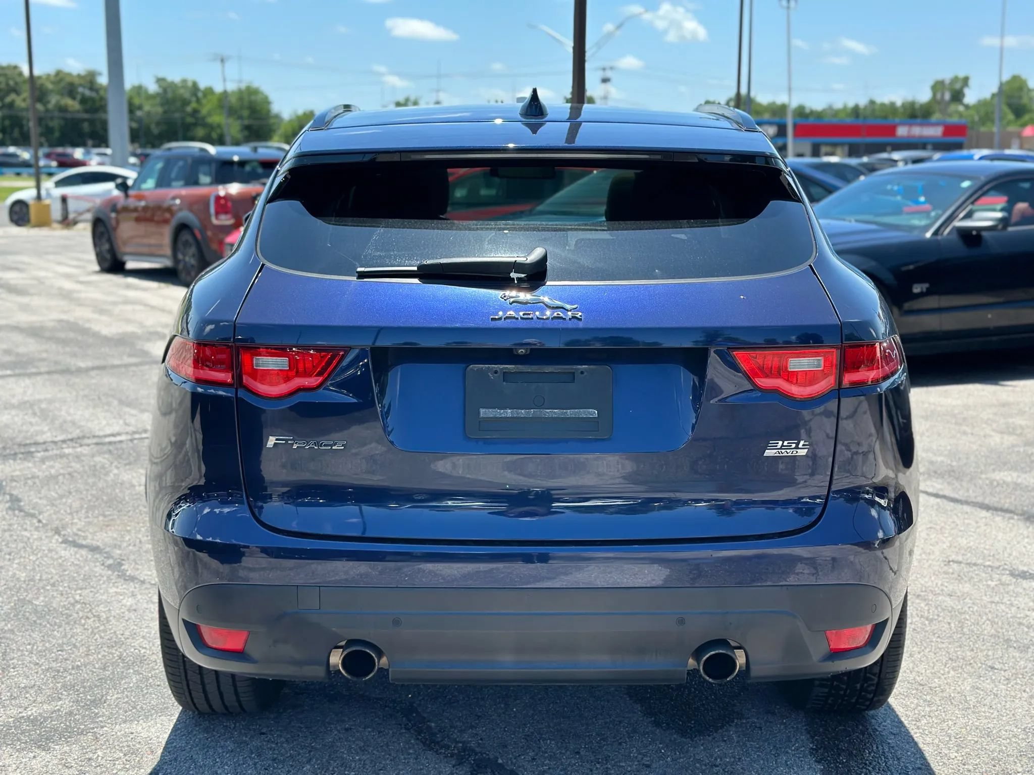 Used 2018 Jaguar F-PACE Prestige AWD/4WD image 7