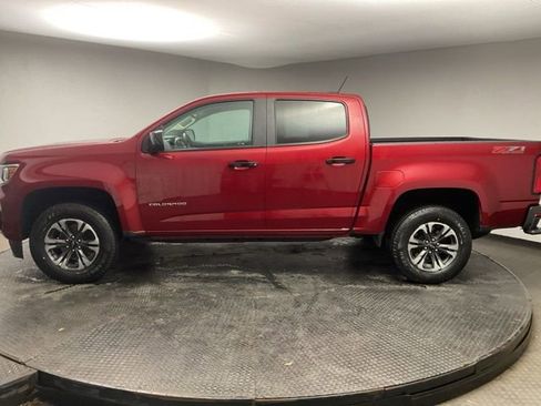 Certified 2022 Chevrolet Colorado Z71 w/ Safety Package image 4