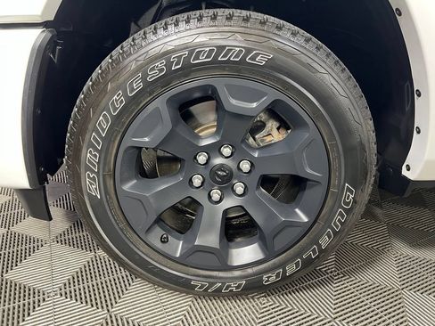 Used 2025 RAM 1500 Big Horn AWD/4WD image 34