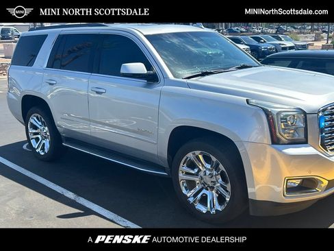 Used 2018 GMC Yukon SLT w/ Premium Edition AWD/4WD image 1