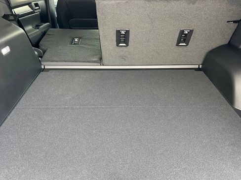 New 2027 GMC Terrain Elevation w/ Elevation Premium Package AWD/4WD image 12