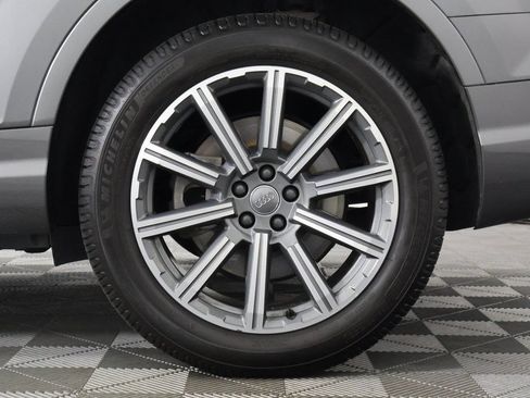 Used 2019 Audi Q7 3.0T Premium Plus AWD/4WD image 17