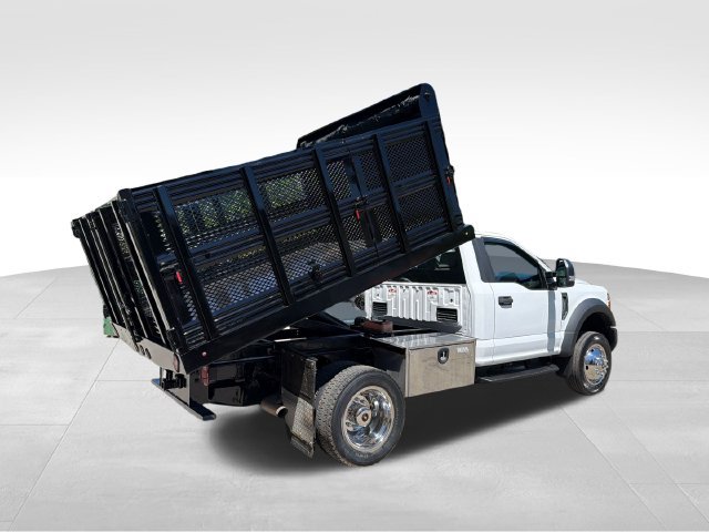 Used 2017 Ford F550 4x4 Regular Cab Super Duty w/ Power Equipment Group image 11