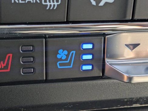 New 2026 Ford F450 King Ranch w/ FX4 Off-Road Package image 24