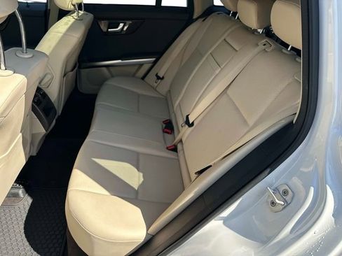 Used 2014 Mercedes-Benz GLK 350 4MATIC image 11
