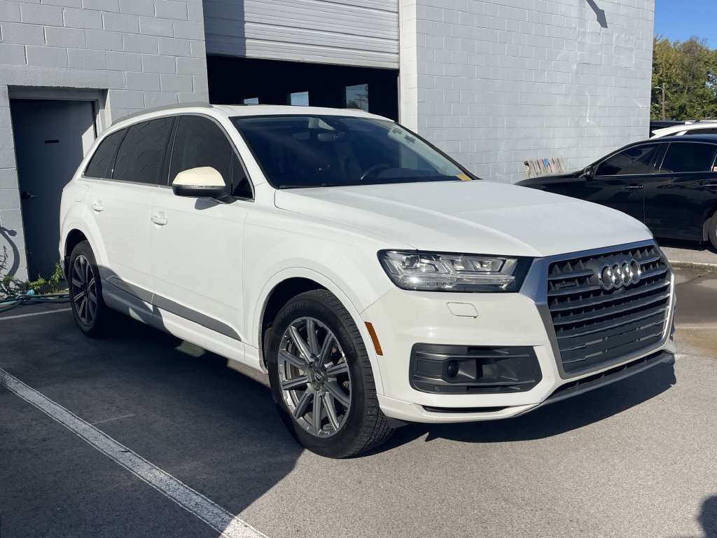 Used 2018 Audi Q7 3.0T Prestige AWD/4WD image 1