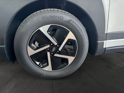 New 2026 Hyundai Ioniq 9 SE image 14