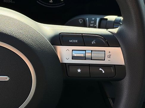 Certified 2025 Hyundai Sonata SE image 17