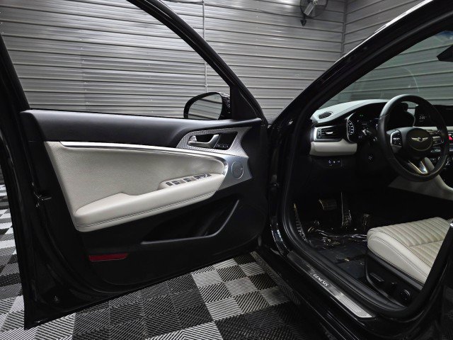 Used 2023 Genesis G70 2.0T w/ Sport Prestige Package AWD/4WD image 36