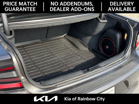 Used 2018 Dodge Charger R/T Scat Pack w/ Beats Audio Group image 12