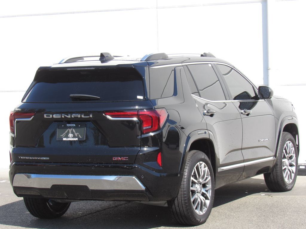 Used 2026 GMC Terrain Denali AWD/4WD image 6