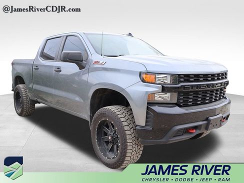 Used 2021 Chevrolet Silverado 1500 Custom Trail Boss AWD/4WD image 20