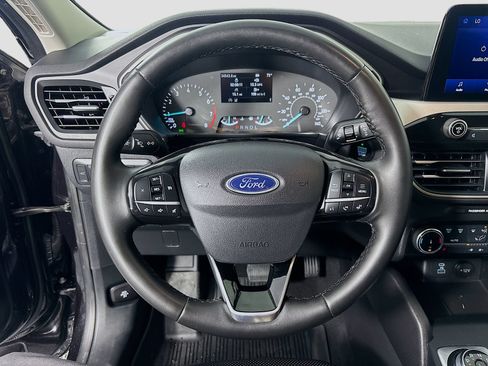 Used 2022 Ford Escape SEL AWD/4WD image 11