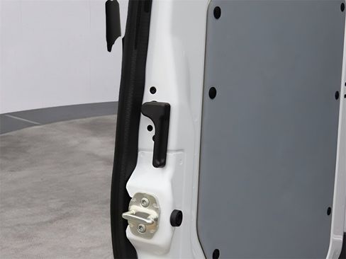 Used 2024 Mercedes-Benz Sprinter 3500 image 22