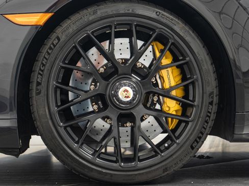 Used 2014 Porsche 911 Turbo S AWD/4WD image 10