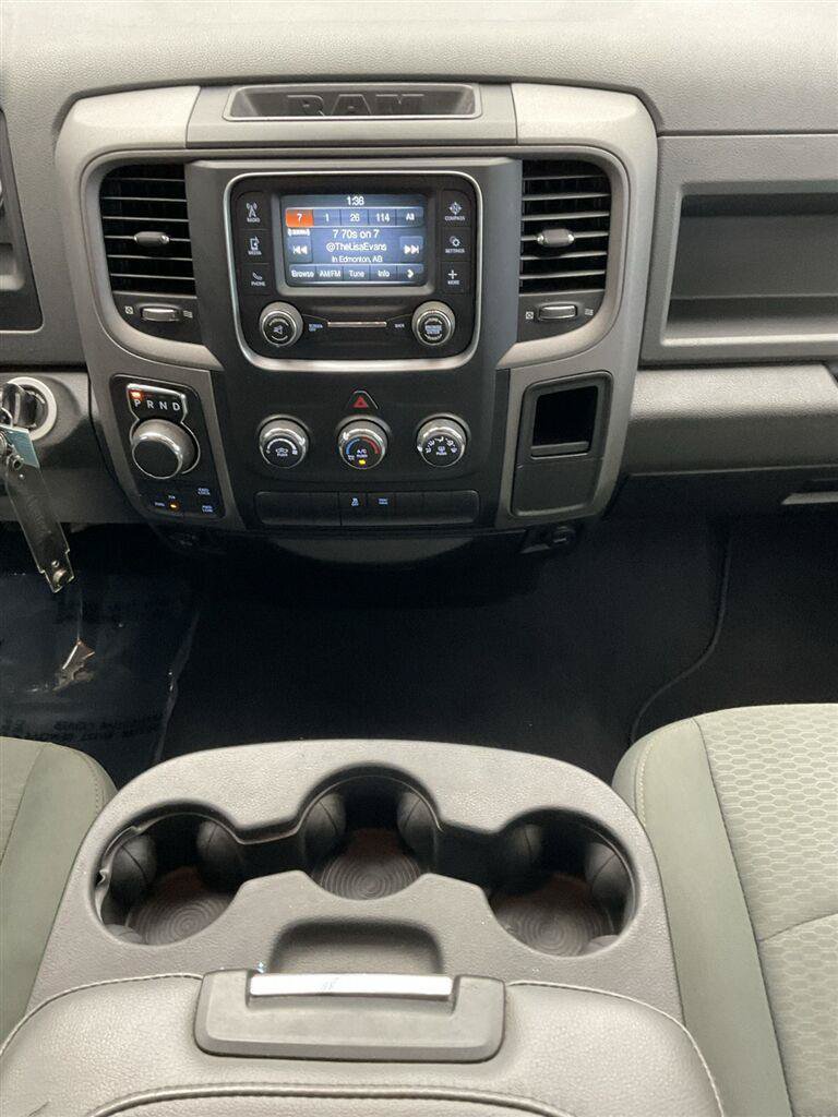 Used 2018 RAM 1500 Express w/ Express Value Package AWD/4WD image 19