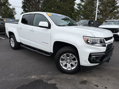 Used 2022 Chevrolet Colorado LT w/ LT Convenience Package RWD image 2