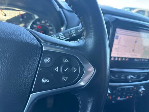 Used 2022 Chevrolet Traverse RS w/ LPO, Floor Liner Package image 29