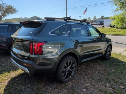 Used 2023 Kia Sorento SX Prestige image 5