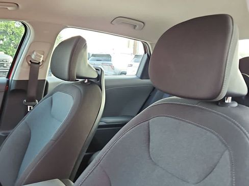 Used 2025 Kia K4 FWD image 15