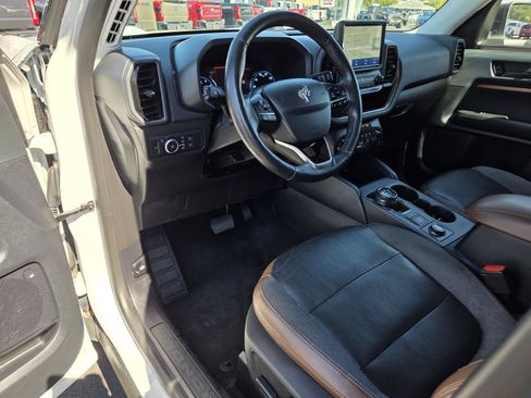 Used 2022 Ford Bronco Sport Outer Banks AWD/4WD image 11
