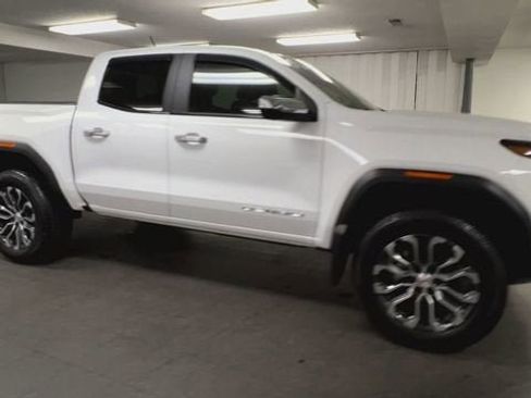 Certified 2023 GMC Canyon Denali AWD/4WD image 2