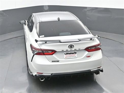 Used 2024 Toyota Camry image 31