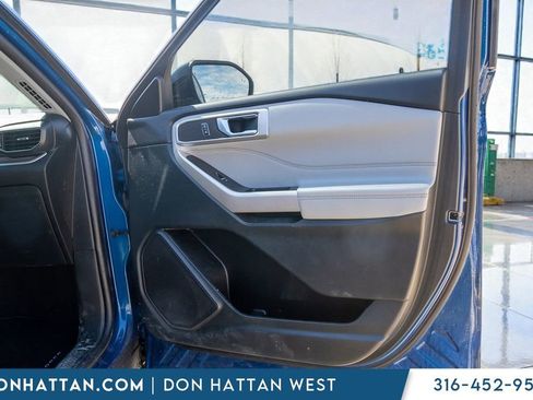 Used 2023 Ford Explorer XLT w/ Equipment Group 202A AWD/4WD image 26