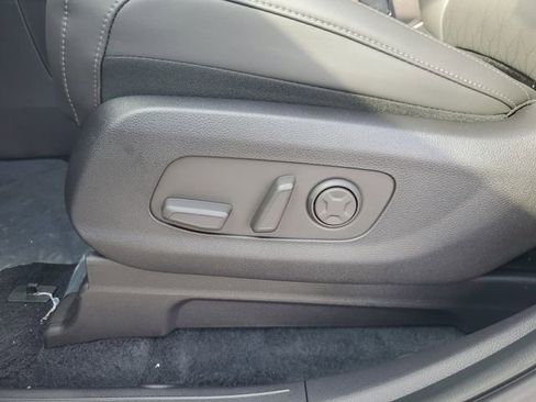 New 2026 Kia Carnival SX image 16