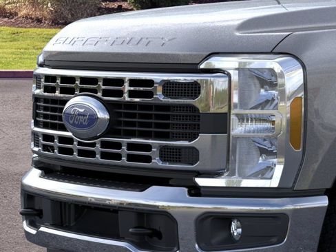New 2026 Ford F350 XLT AWD/4WD image 17