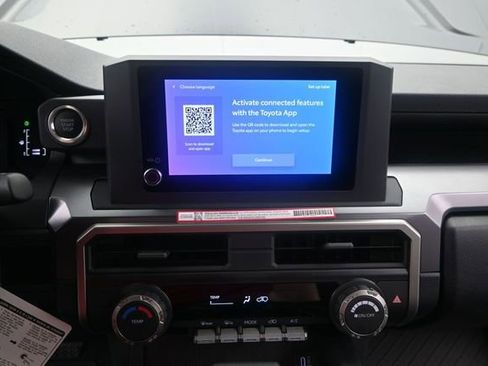 New 2026 Toyota 4Runner SR5 RWD image 6