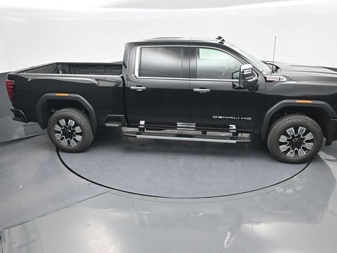 New 2026 GMC Sierra 2500 Denali w/ Technology Package AWD/4WD image 37